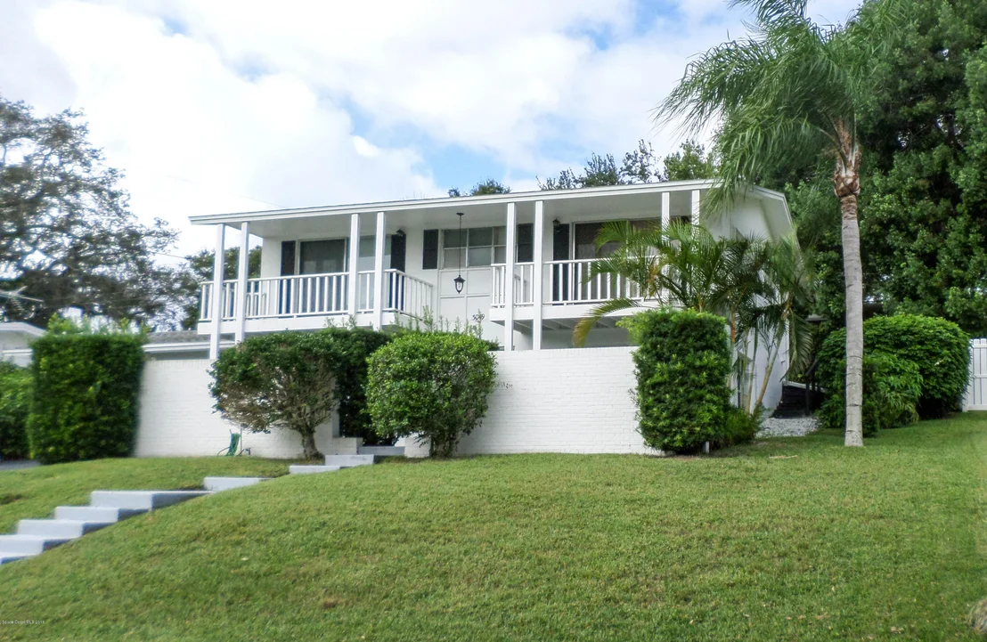 Photo of 3049 Sunset Lane