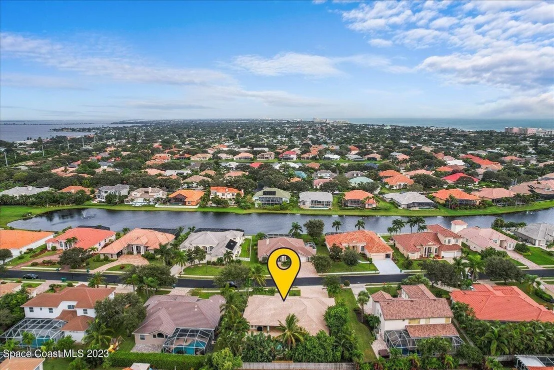 Photo of 373 Flanders Drive