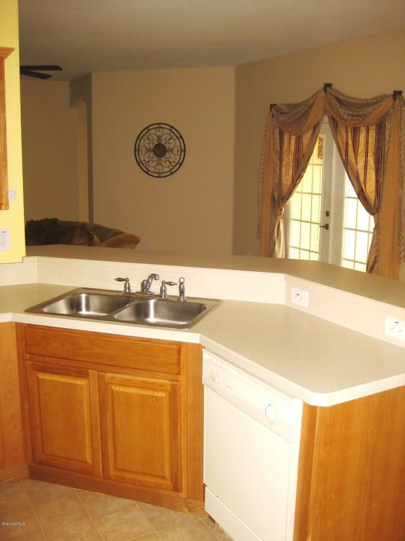 Photo of 1306 NW Jupiter Boulevard