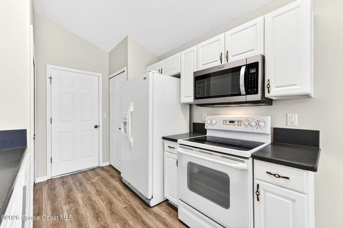 Photo of 1102 Bainbury Lane