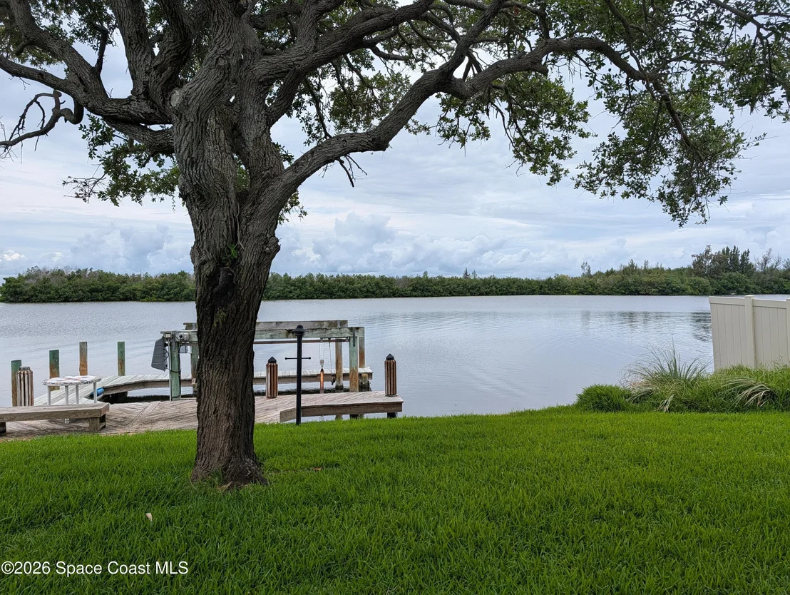 Photo of 597 Capri Road