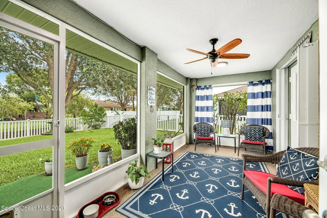 Photo of 468 Biscayne Lane