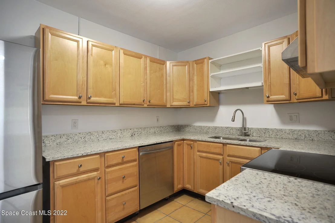 Photo of 560 Shady Lane
