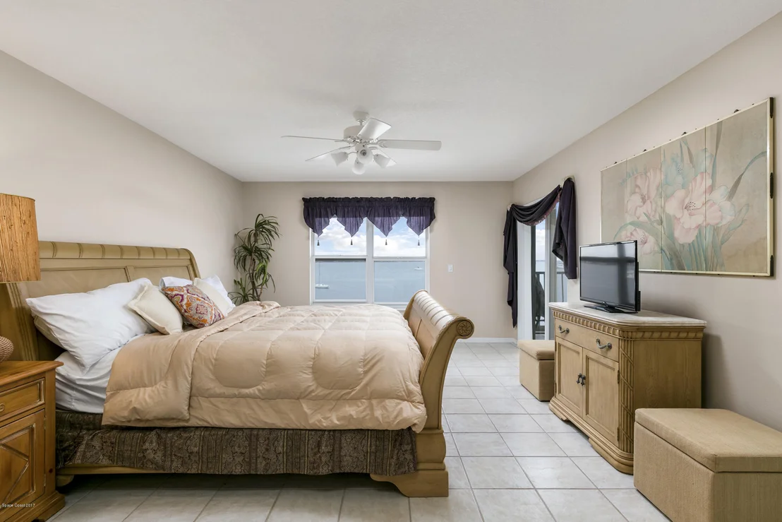 Photo of Unit 202 at 104 Riverside Drive