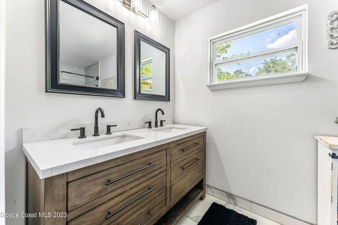 Photo of 3500 Sunset Avenue