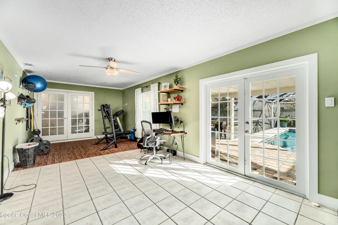 Photo of 2624 School Drive NE