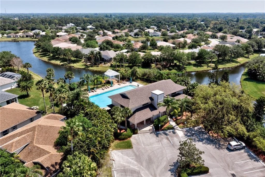 Photo of 1332 Shoreline Circle
