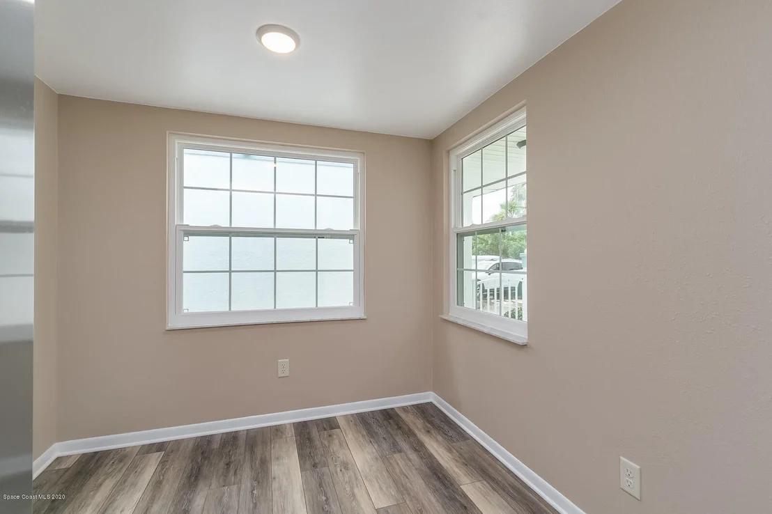 Photo of Unit 67 at 335 Paradise Boulevard