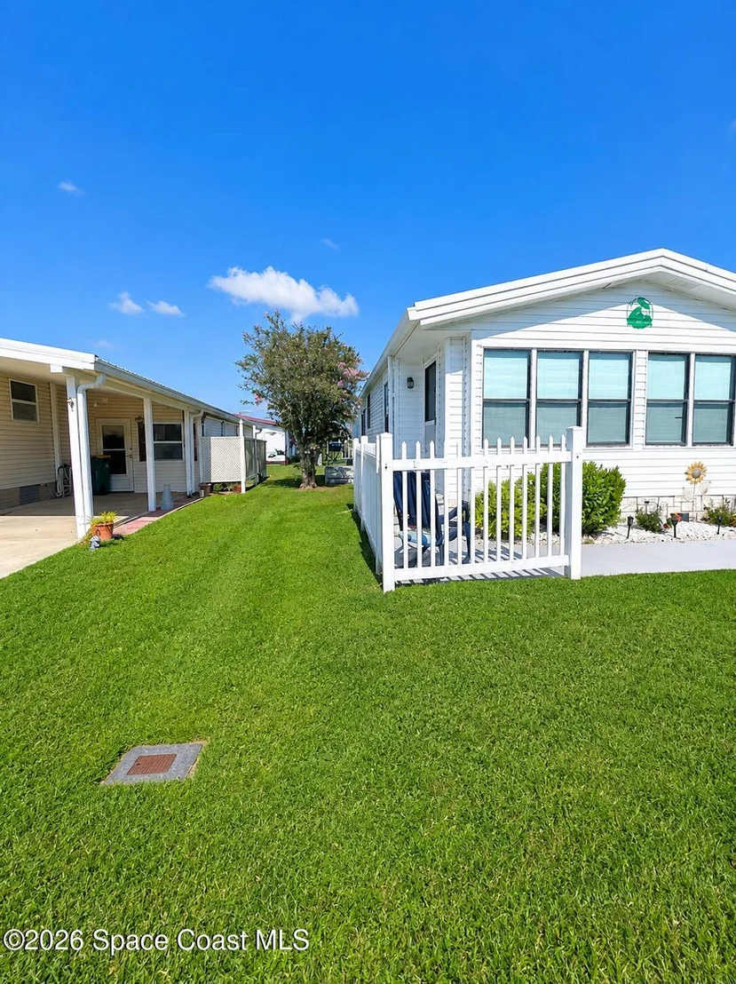 Photo of 920 Hyacinth Circle