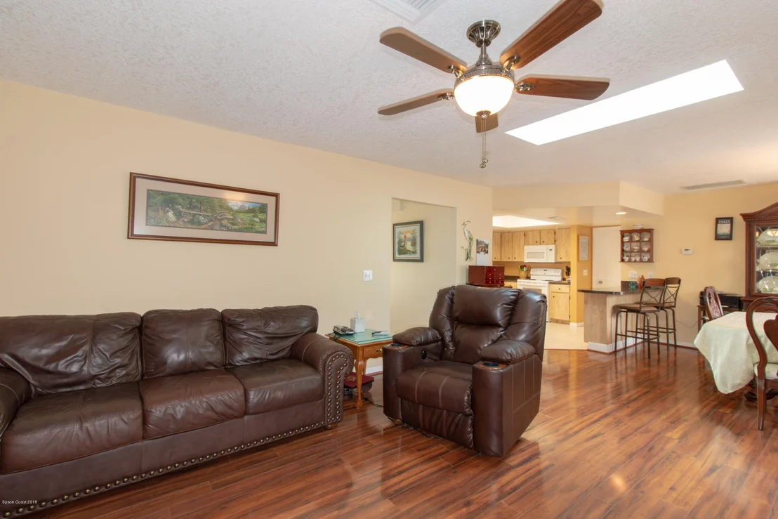 Photo of 1507 Clearbrook Street