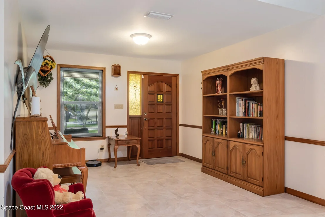 Photo of 3385 Kent Drive