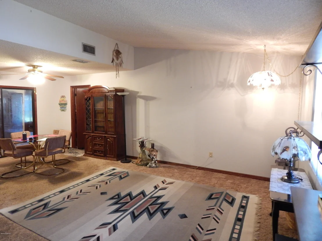 Photo of 6050 Anne Avenue