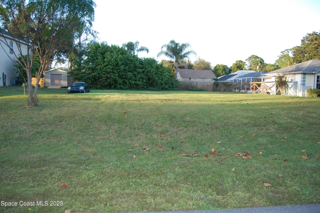 Photo of 5140 Arlington Road
