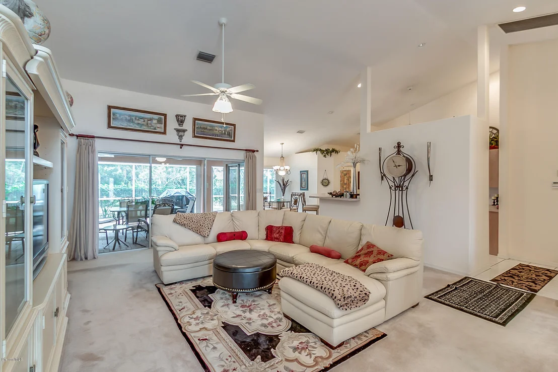 Photo of 969 Somerset Lane