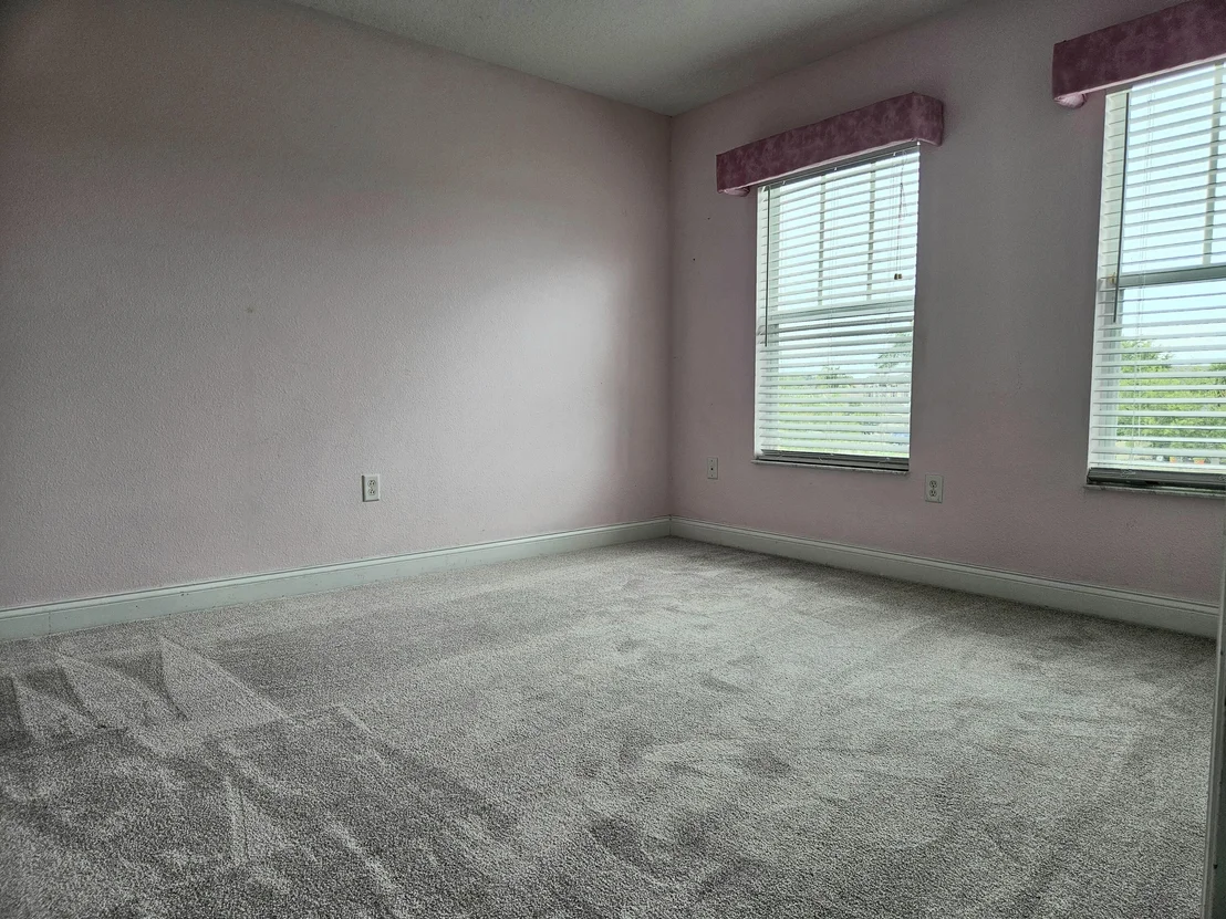 Photo of 2000 Bridgeport Circle