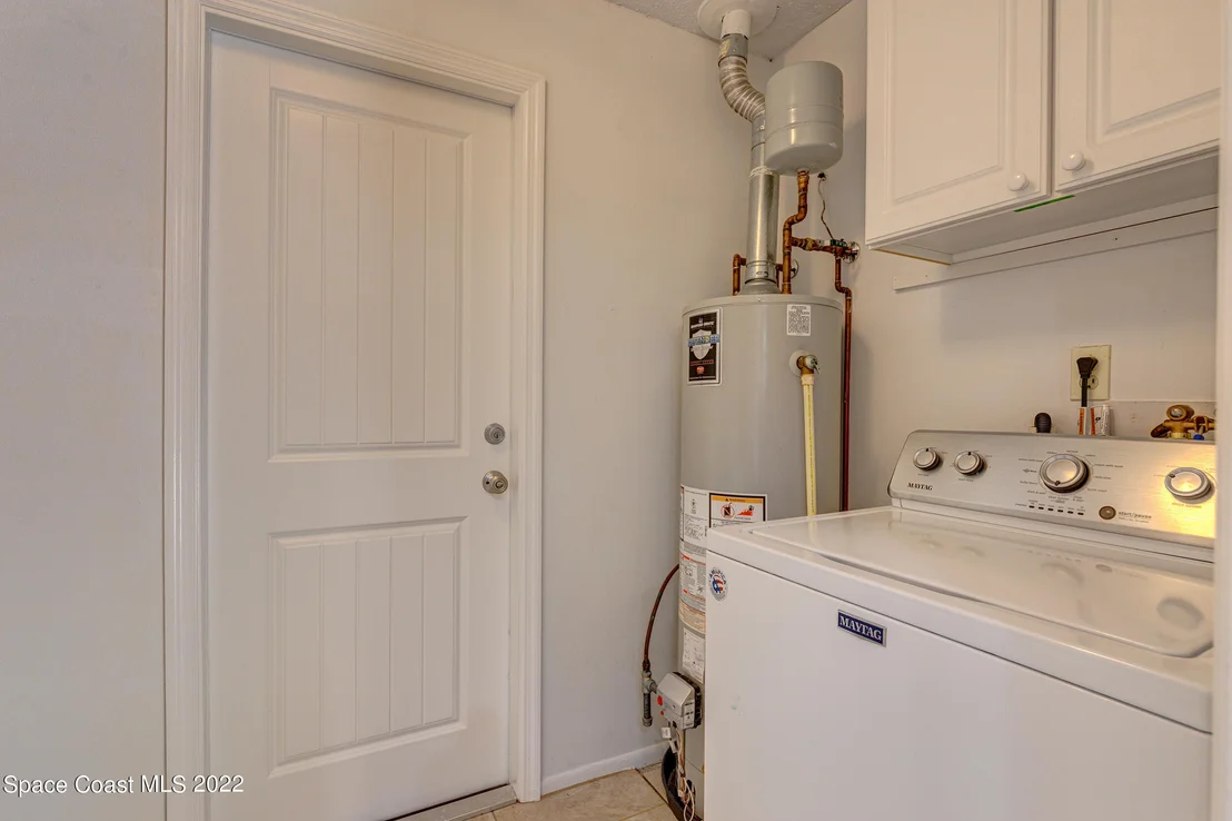 Photo of 877 Westport Drive