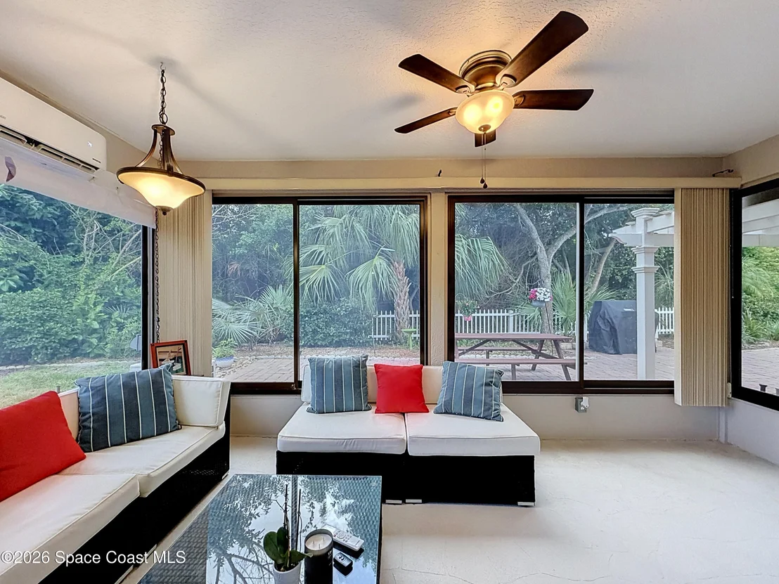 Photo of 2110 Spring Creek Circle NE