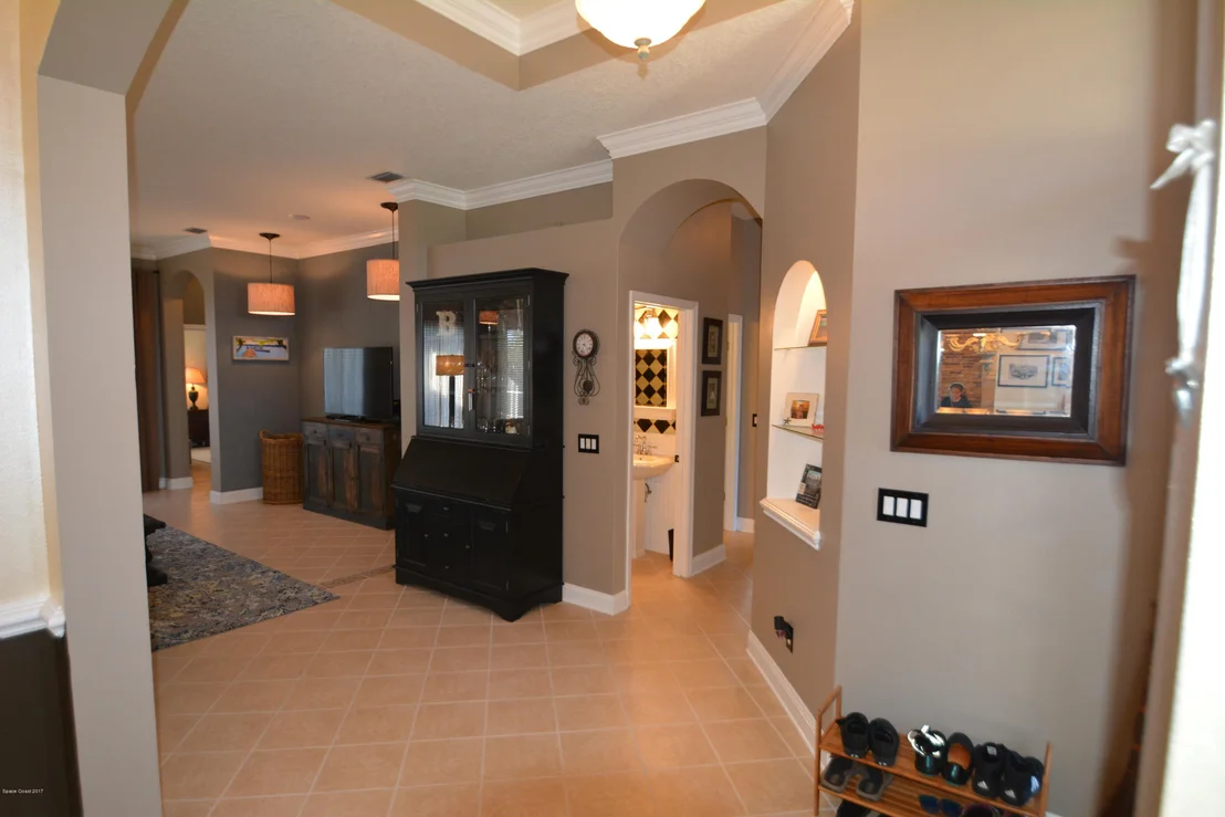 Photo of 2741 Englewood Drive