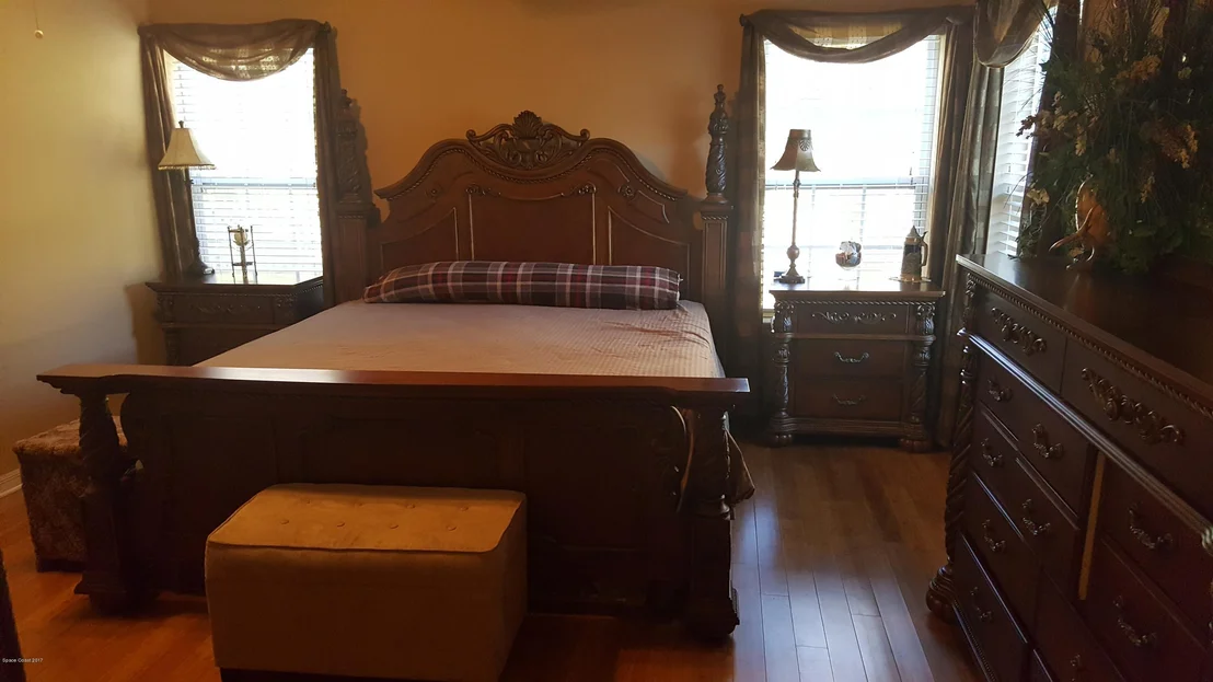 Photo of 4880 State Road 46