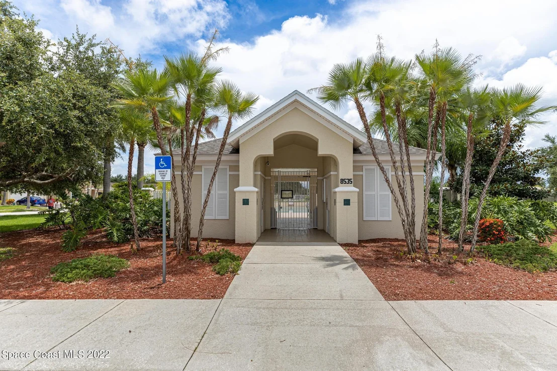 Photo of 380 Wickham Lakes Drive