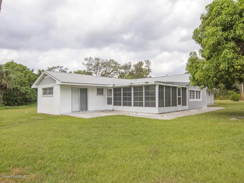 Photo of Unit 0 at 9752 Fleming Grant Road