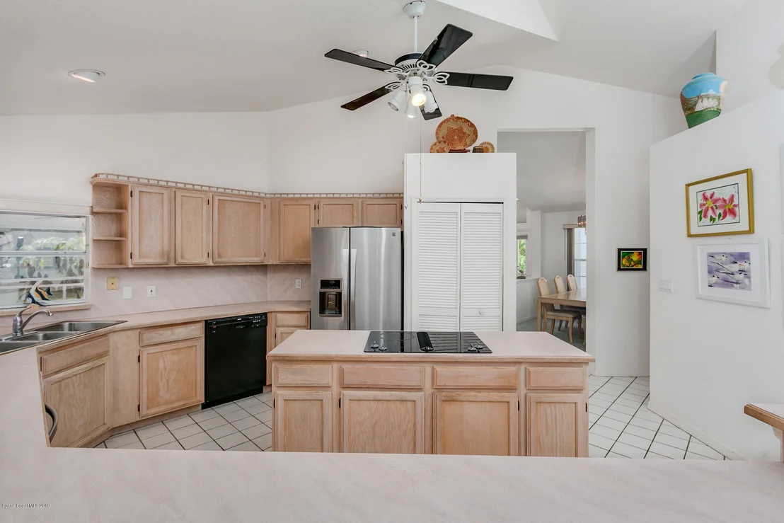 Photo of 2410 W Friday Circle