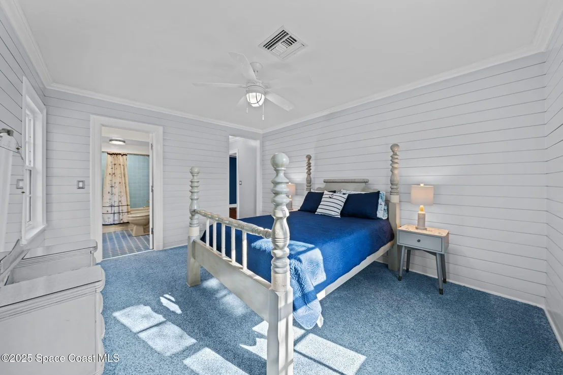 Photo of 875 N Indian River Drive