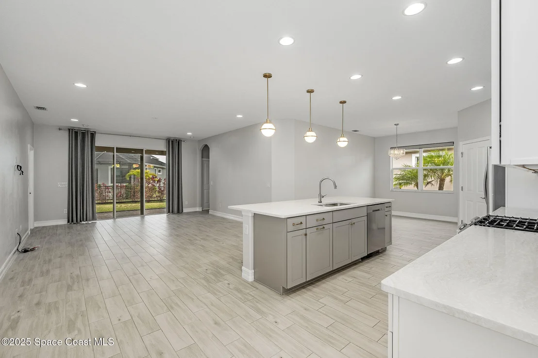 Photo of 3327 Addison Drive