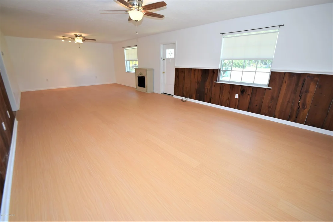 Photo of 820 Hampton Drive NE