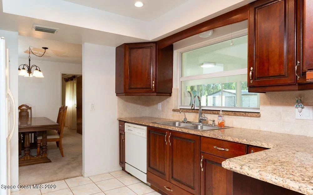 Photo of 8631 Sheridan Road