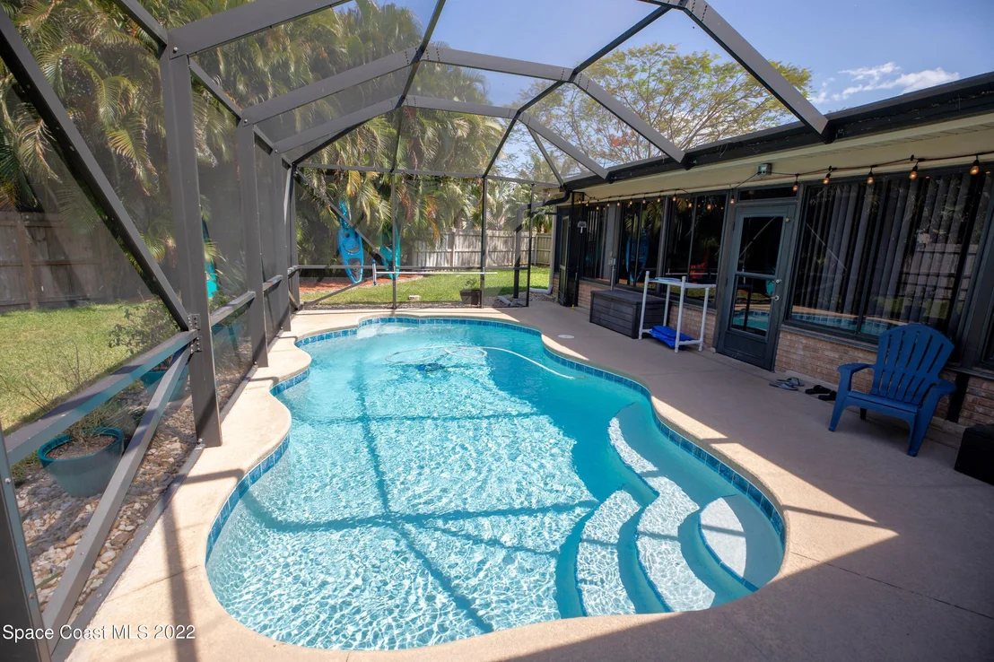 Photo of 525 Sawgrass Circle