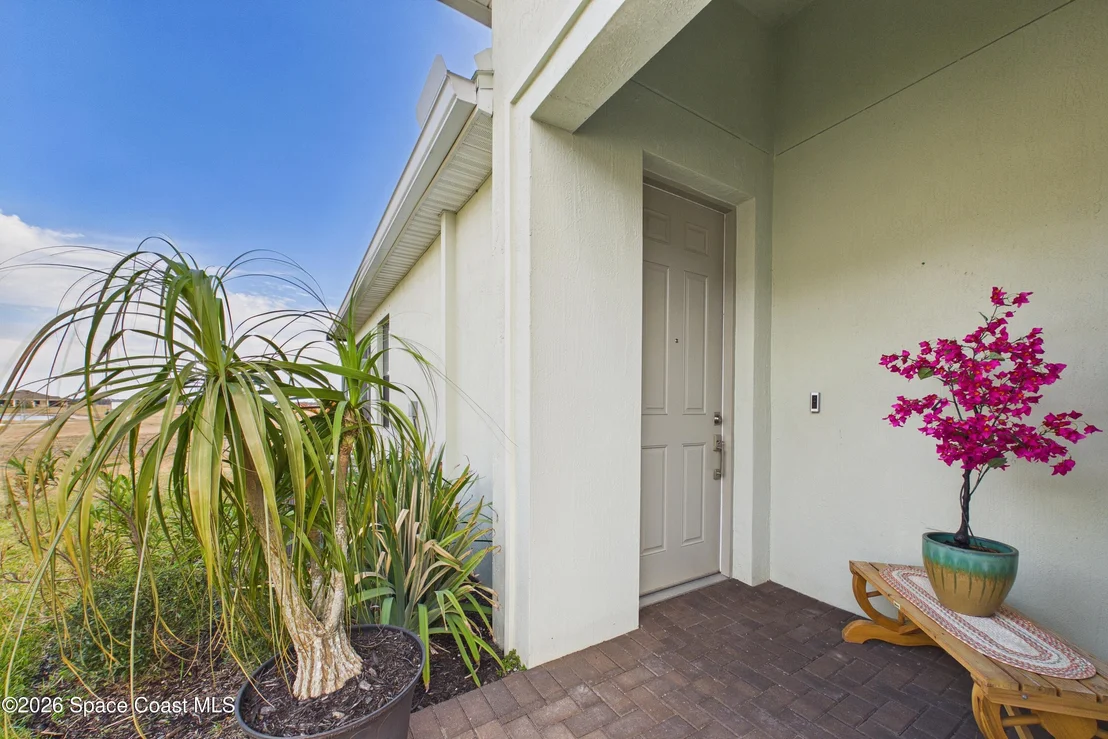 Photo of 9723 Alister Drive