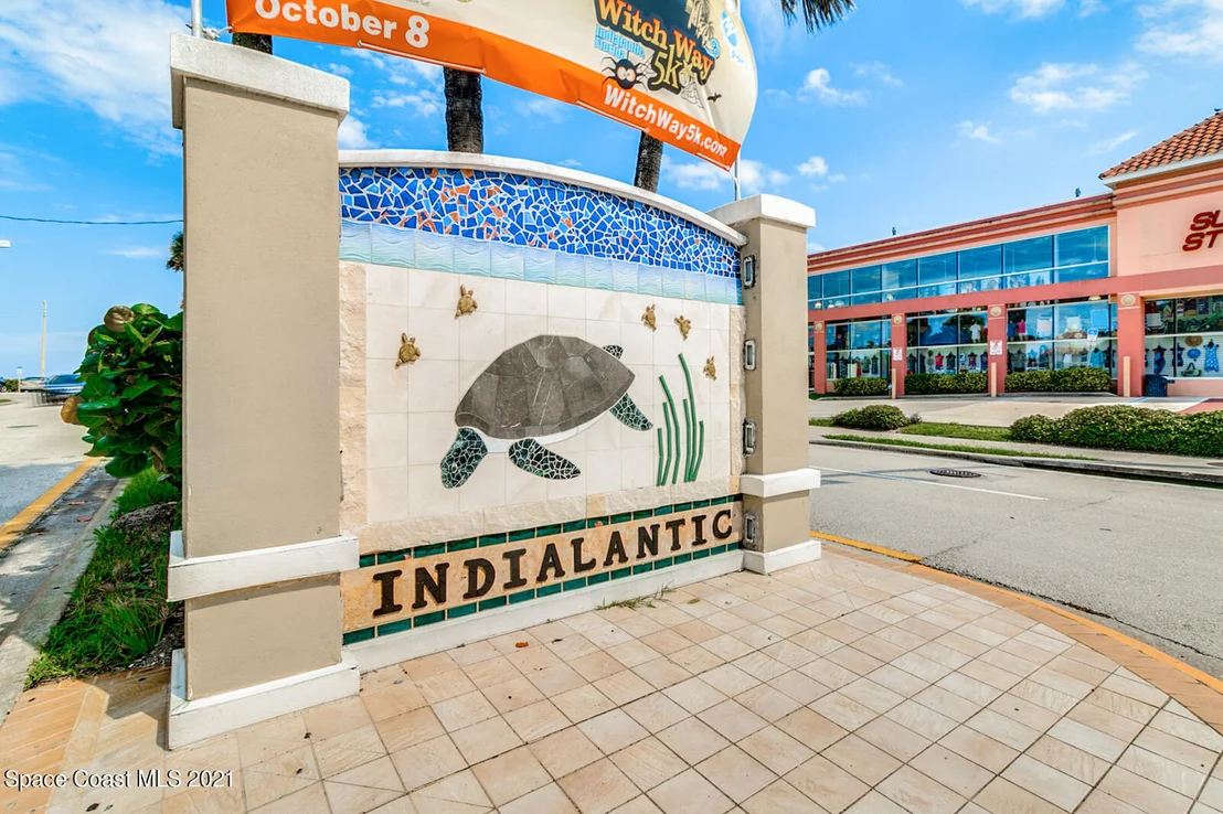 Photo of 300 Bahama Drive