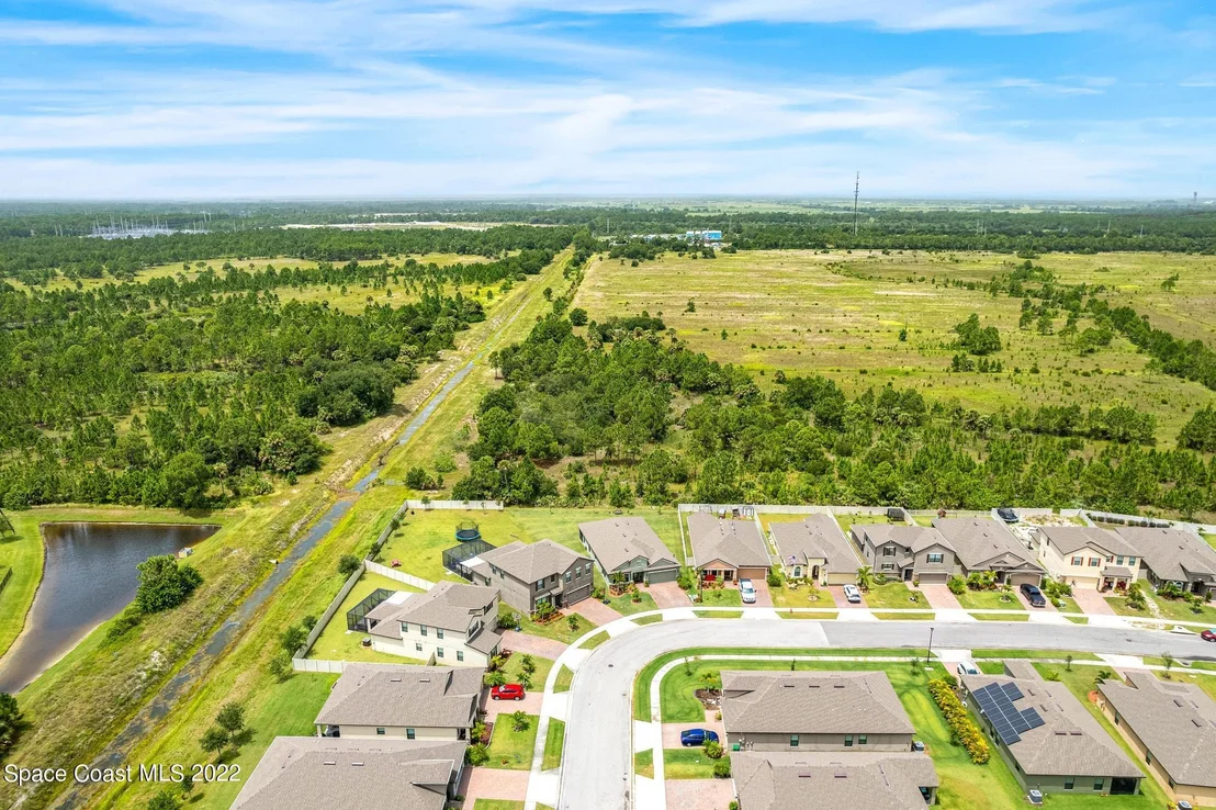 Photo of 4428 Alligator Flag Circle