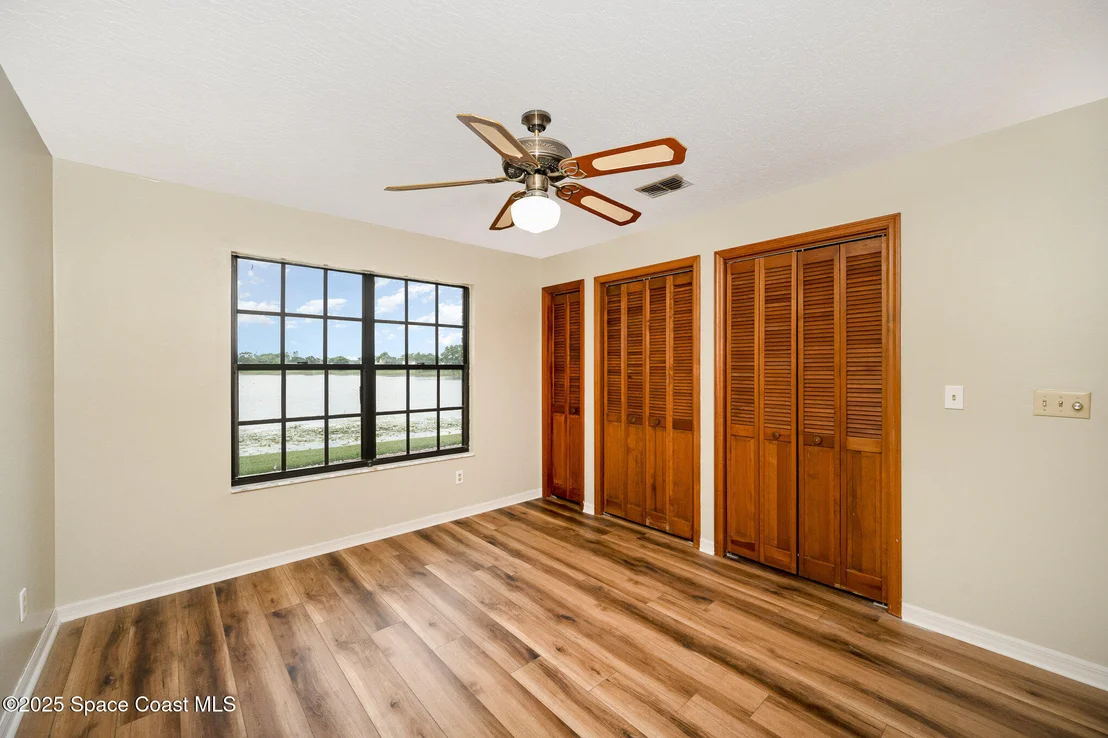 Photo of 441 Crystal Lake Drive