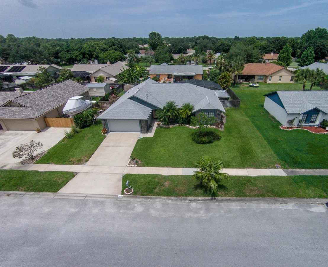 Photo of 2556 Nobility Avenue