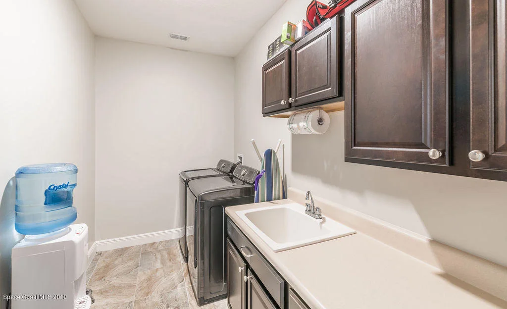 Photo of 2055 Safe Haven Street