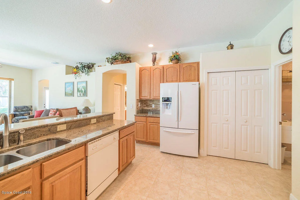 Photo of 106 SE Ridgemont Circle SE