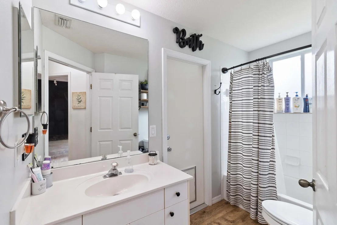 Photo of 2649 Bradfordt Drive