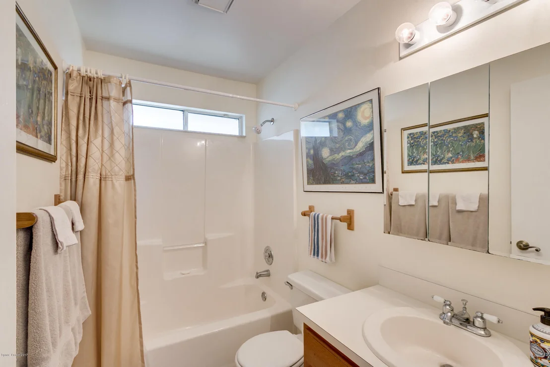 Photo of 1415 California Drive