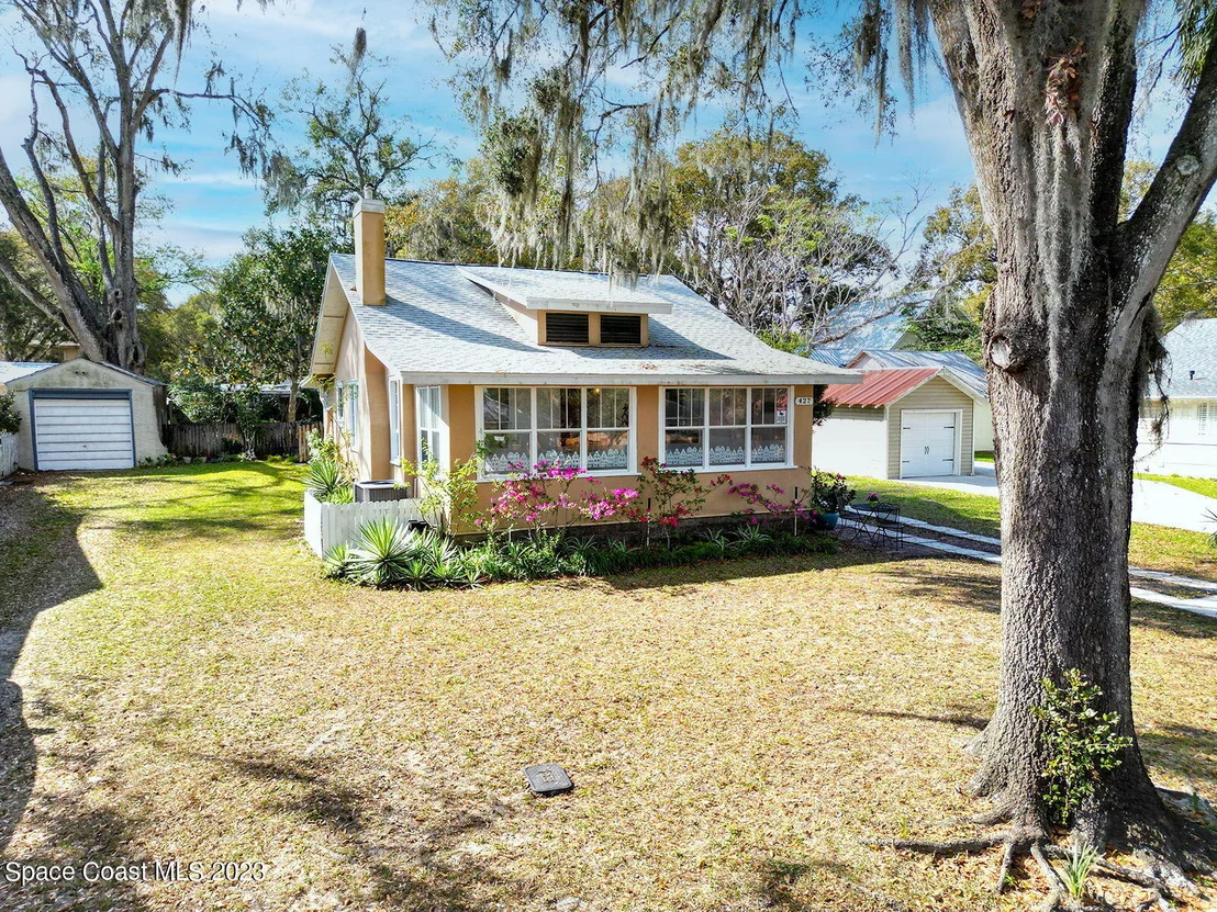 Photo of 427 N Simpson Street