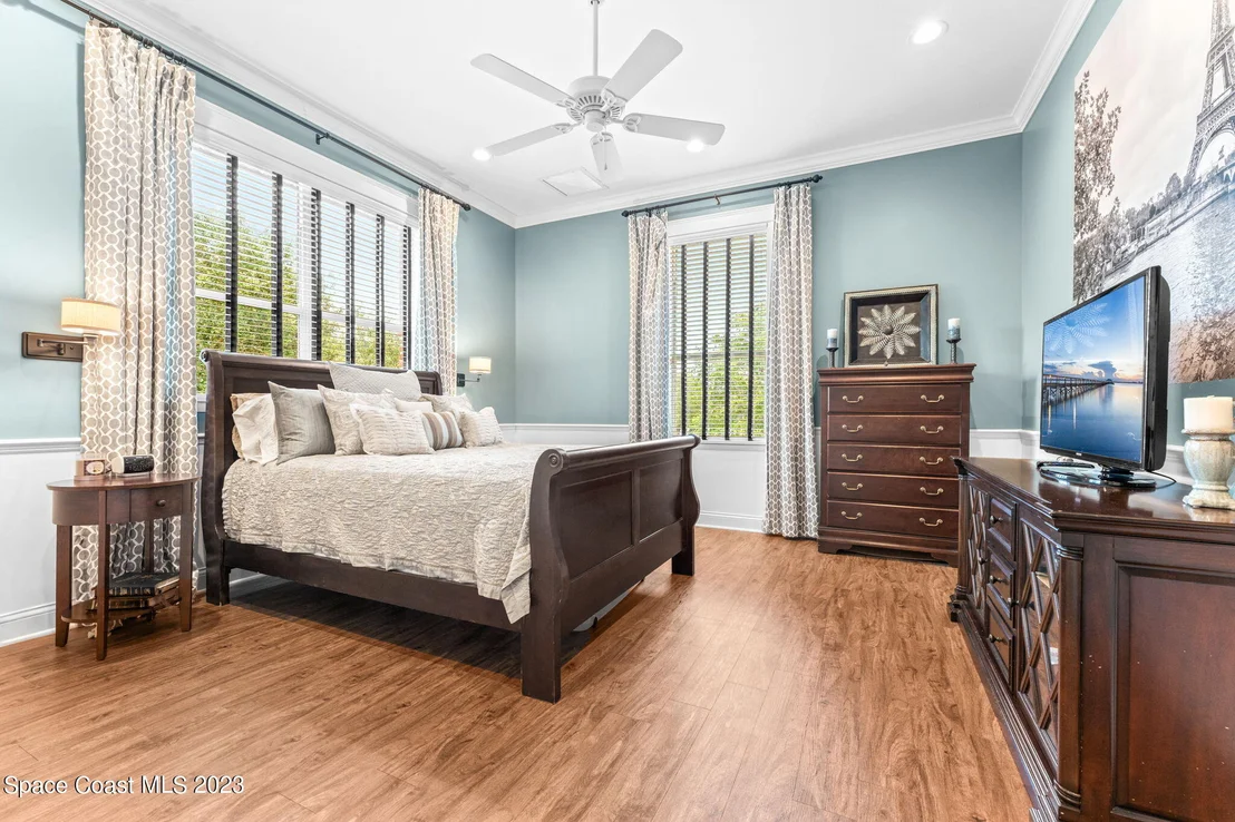 Photo of 891 Peregrine Drive