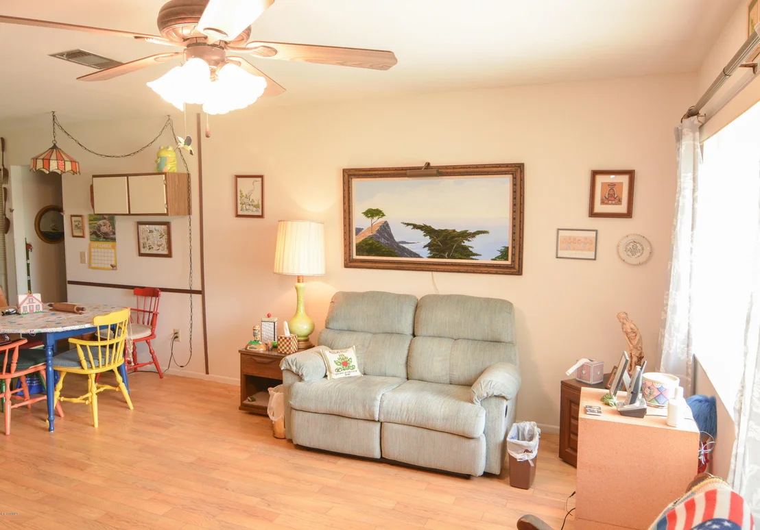 Photo of 1271 NE Mariposa Drive