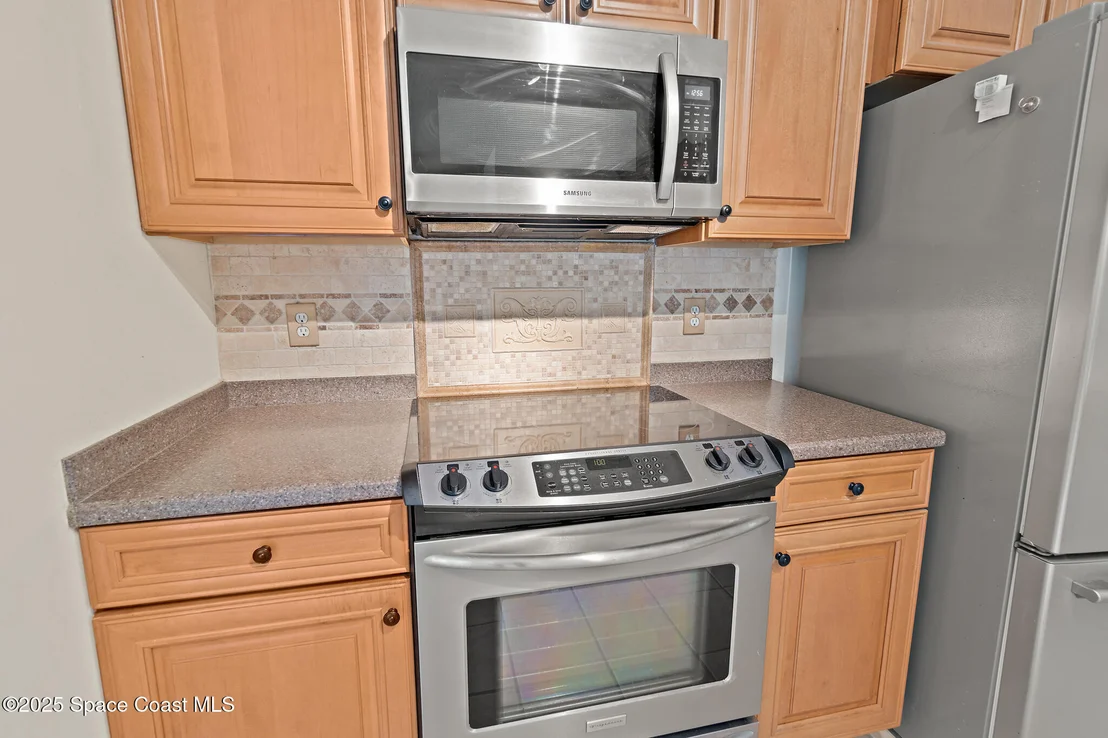 Photo of 967 Sabal Grove Drive