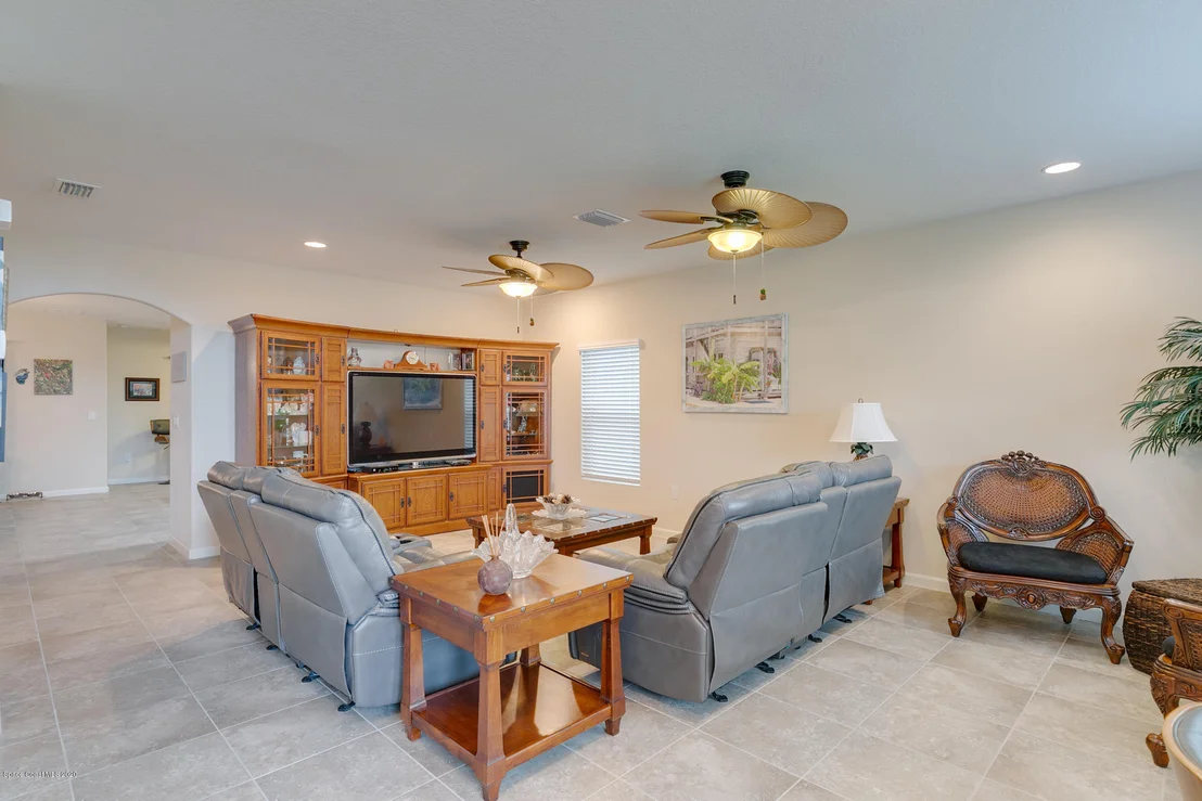 Photo of 1113 Musgrass Circle