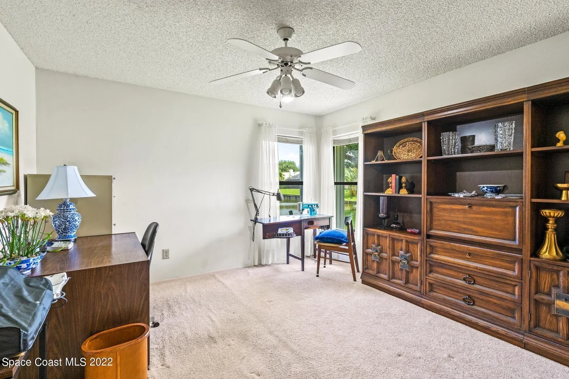 Photo of 1244 Lakeview Drive