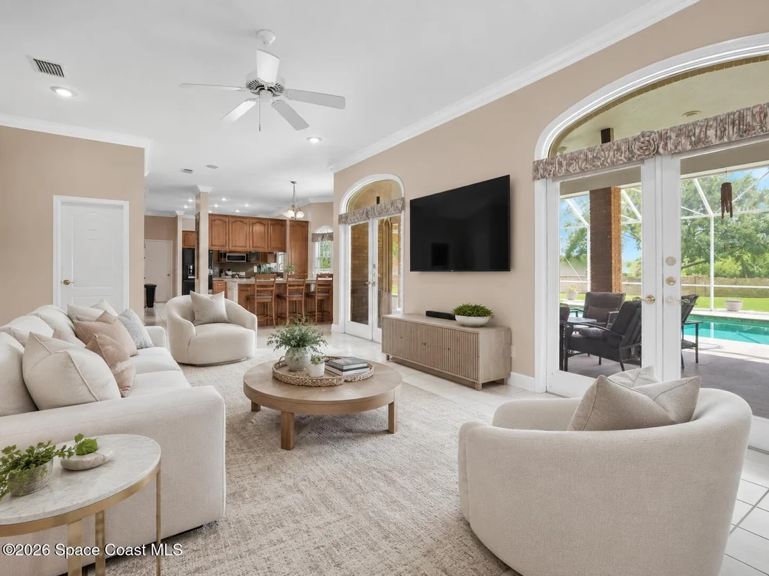 Photo of 772 Oak Park Drive