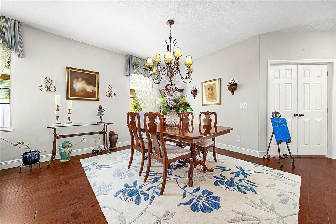 Photo of 2050 Bridgeport Circle