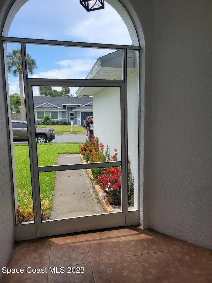 Photo of 1698 Palm Ridge Road