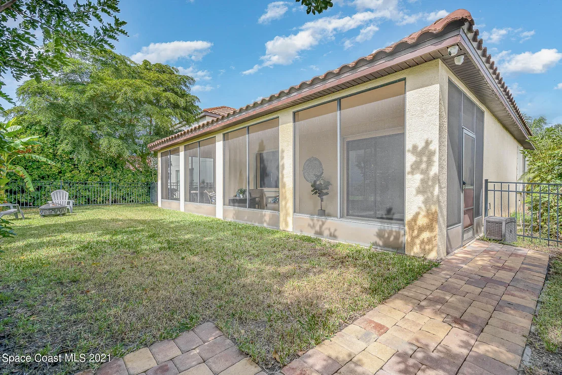 Photo of 355 Point Lobos Drive
